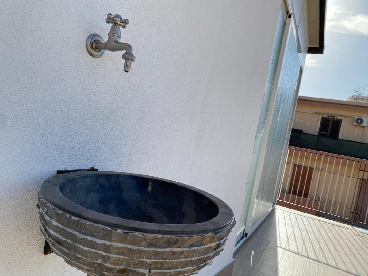 Casa Vacanze Alla Zisa Palermo Exterior foto